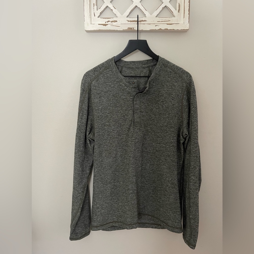 Lululemon Surge Long Sleeve Henley In Heathered Gator Green Size M